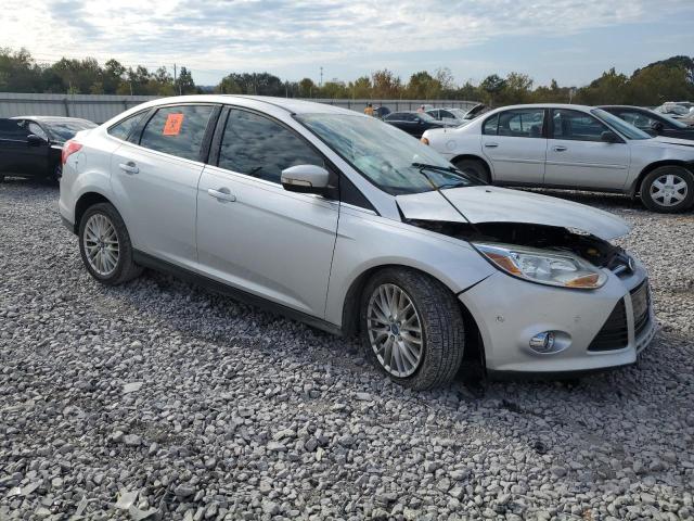 1FAHP3H24CL254034 - 2012 FORD FOCUS SEL SILVER photo 4