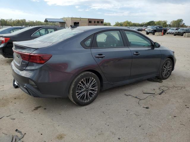 3KPF54AD6PE558960 - 2023 KIA FORTE GT LINE GRAY photo 3