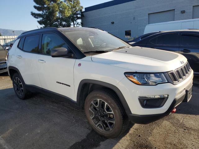 3C4NJDDB1MT550306 - 2021 JEEP COMPASS TRAILHAWK WHITE photo 4