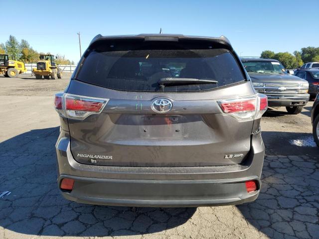 5TDBKRFH5FS109337 - 2015 TOYOTA HIGHLANDER LE GRAY photo 6