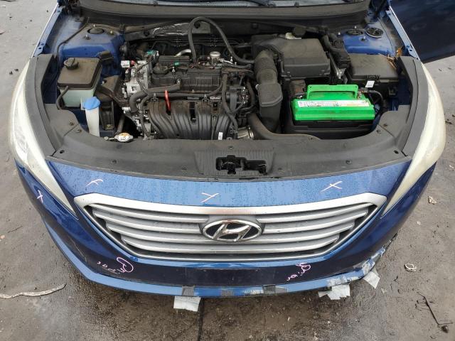 5NPE24AFXFH215858 - 2015 HYUNDAI SONATA SE BLUE photo 11