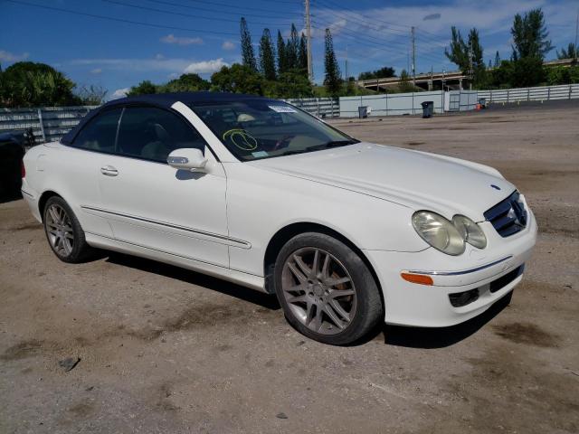 WDBTK56G76T072411 - 2006 MERCEDES-BENZ CLK 350 WHITE photo 4