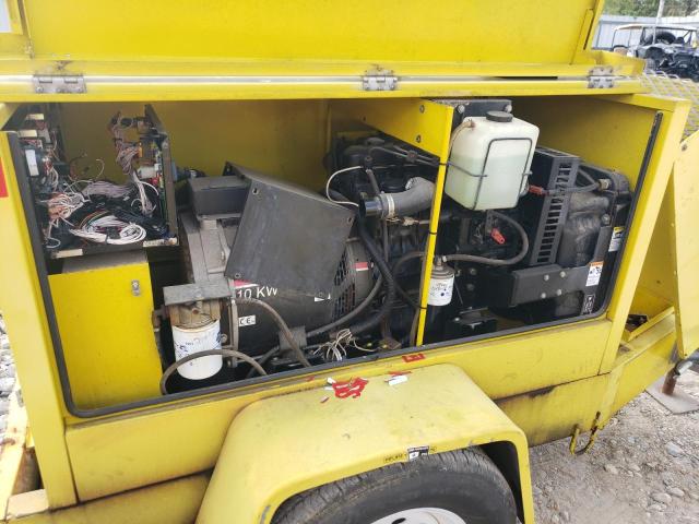 1T9US0617WS055139 - 1999 CKP GENERATOR YELLOW photo 5