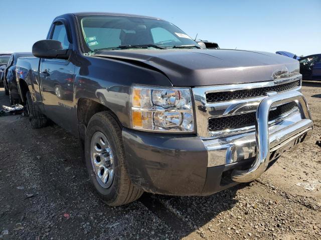 1GCPKPE03AZ267947 - 2010 CHEVROLET SILVERADO K1500 GRAY photo 4