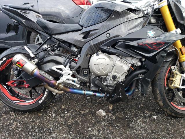 WB10D6200M6D58576 - 2021 BMW S 1000 R BLACK photo 9