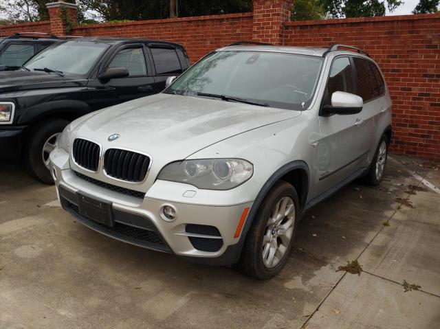5UXZV4C53CL760738 - 2012 BMW X5 XDRIVE35I SILVER photo 2