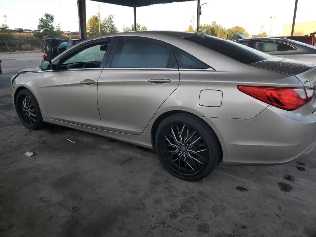 5NPEB4AC3BH185070 - 2011 HYUNDAI SONATA GLS GOLD photo 2