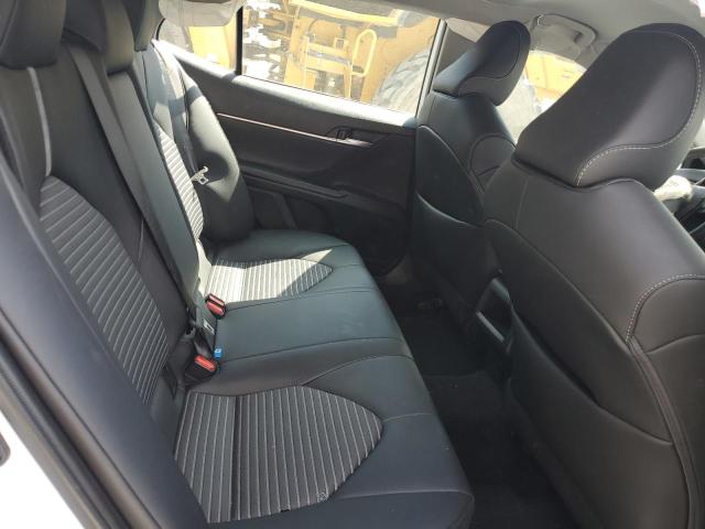 4T1G11AK4RU858588 - 2024 TOYOTA CAMRY SE NIGHT SHADE WHITE photo 10