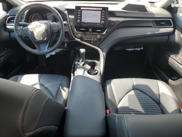 4T1G11AK4RU858588 - 2024 TOYOTA CAMRY SE NIGHT SHADE WHITE photo 8