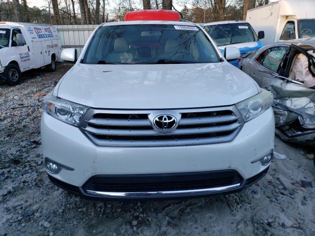 5TDZK3EHXBS046629 - 2011 TOYOTA HIGHLANDER BASE WHITE photo 5