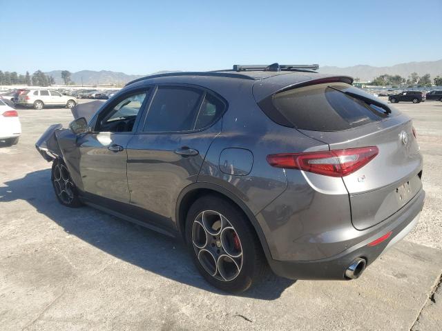 ZASFAKPN3J7B76500 - 2018 ALFA ROMEO STELVIO SPORT გრაფიტი ფოტო 2