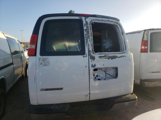 1GCGG29V971126737 - 2007 CHEVROLET EXPRESS G2 WHITE photo 6