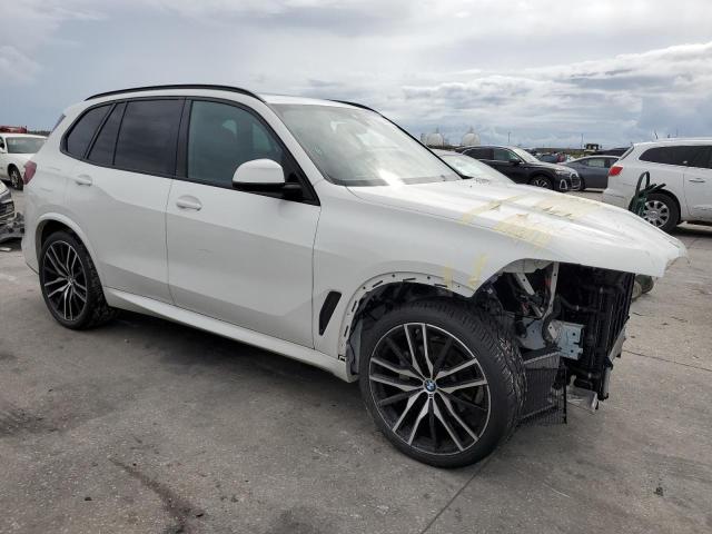 5UXCR4C09P9N67544 - 2023 BMW X5 SDRIVE 40I WHITE photo 4