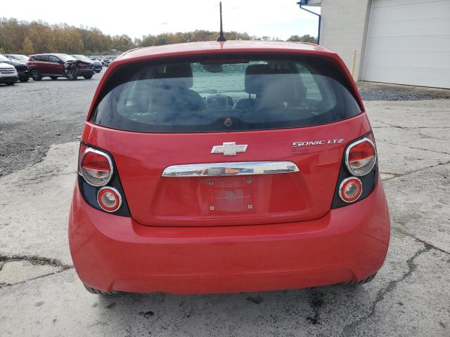 1G1JE6SH7D4140159 - 2013 CHEVROLET SONIC LTZ RED photo 6