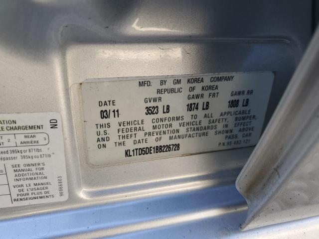 KL1TD5DE1BB226728 - 2011 CHEVROLET AVEO LS 银色 照片 12