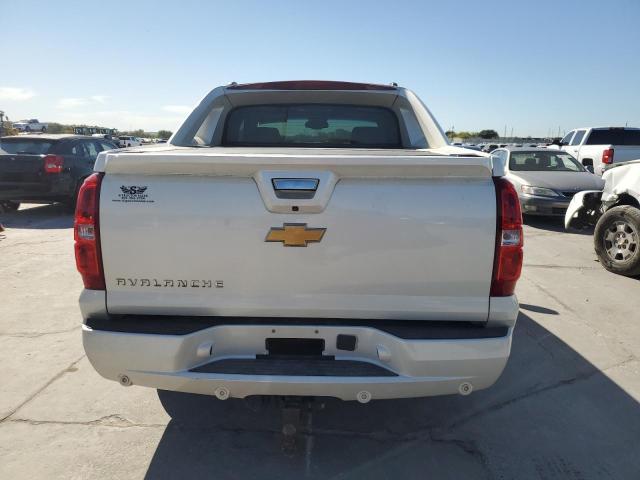 3GNMCGE04DG169571 - 2013 CHEVROLET AVALANCHE LTZ BEIGE photo 6