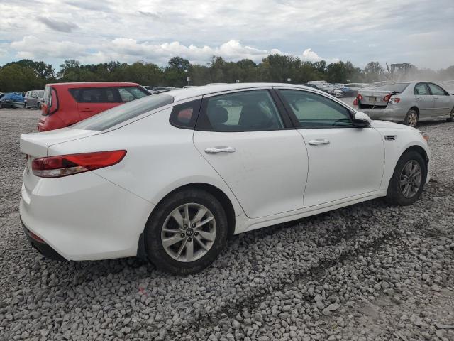 KNAGT4L31H5142002 - 2017 KIA OPTIMA LX WHITE photo 3