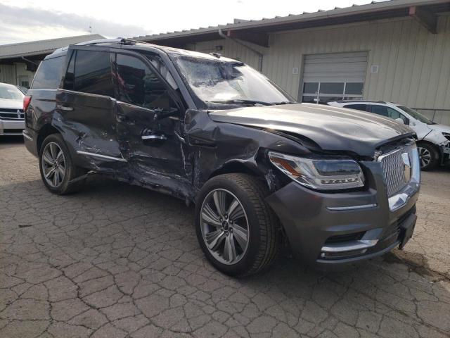 5LMJJ2LT7JEL18827 - 2018 LINCOLN NAVIGATOR RESERVE BLACK photo 4