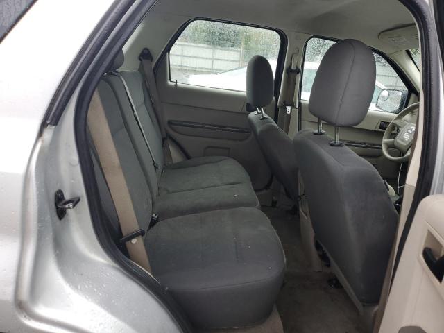 1FMCU92749KC97609 - 2009 FORD ESCAPE XLS SILVER photo 11