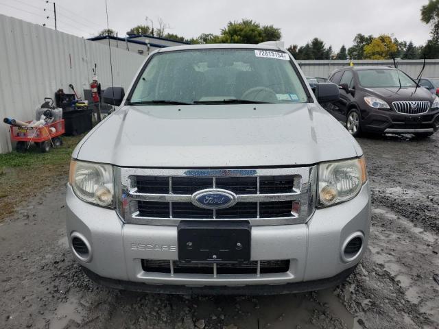 1FMCU92749KC97609 - 2009 FORD ESCAPE XLS SILVER photo 5