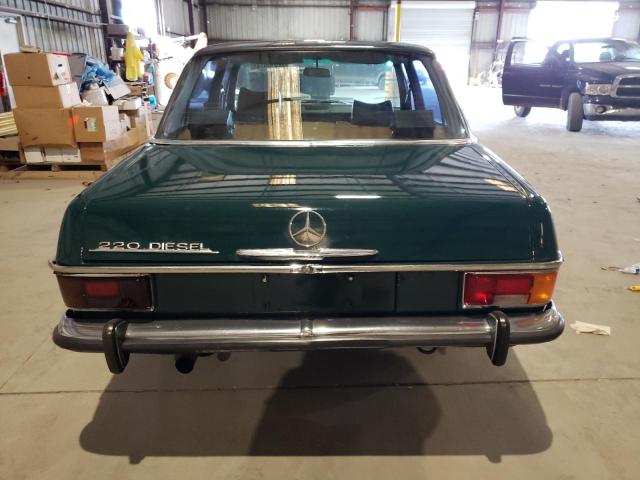 11511010218392 - 1972 MERCEDES-BENZ 220D GREEN photo 6