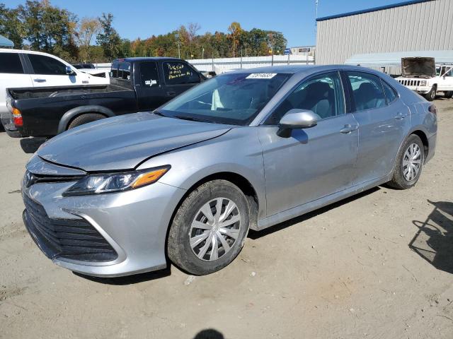 2022 TOYOTA CAMRY LE, 