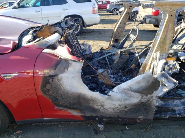 5YJSA1CG1DFP24274 - 2013 TESLA MODEL S Կարմիր լուսանկար 7