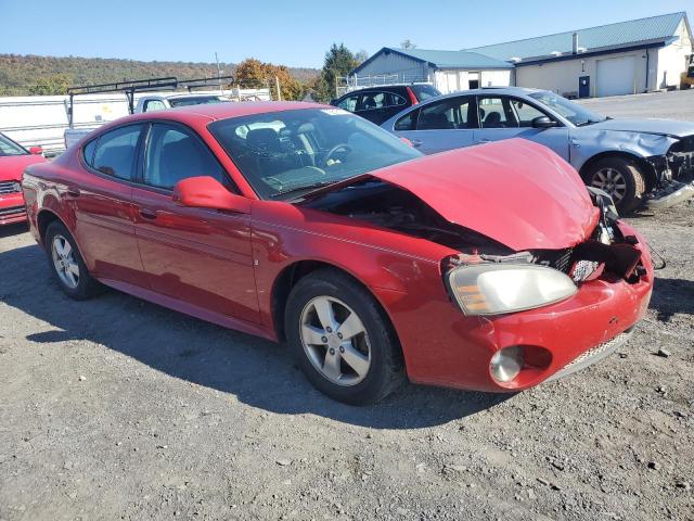 2G2WP552881116032 - 2008 PONTIAC GRAND PRIX RED photo 4