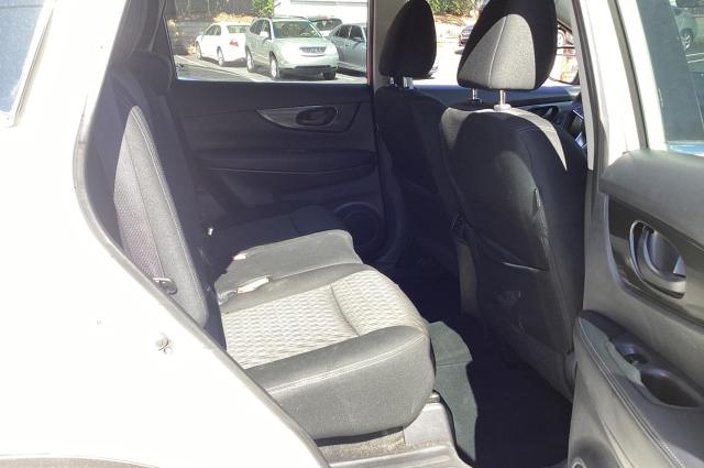 KNMAT2MV2KP515900 - 2019 NISSAN ROGUE S Weiß Foto 6