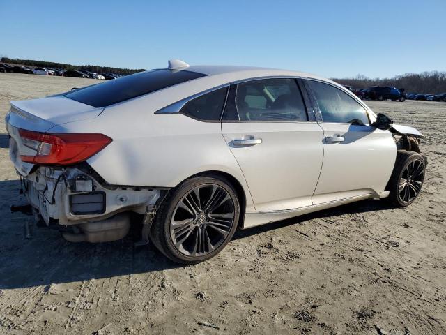 1HGCV2F94KA000453 - 2019 HONDA ACCORD TOURING WHITE photo 3