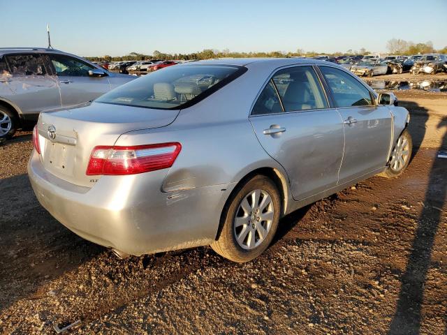 JTNBK46K273020581 - 2007 TOYOTA CAMRY LE SILVER photo 3