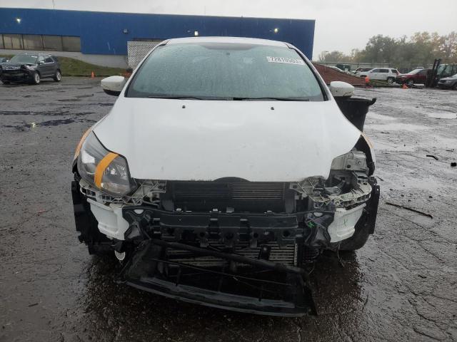 1FADP3L91EL389428 - 2014 FORD FOCUS ST WHITE photo 5