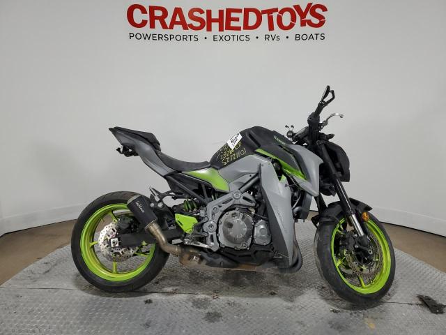 JKAZR2B19JA007694 - 2018 KAWASAKI ZR900 TWO TONE photo 1