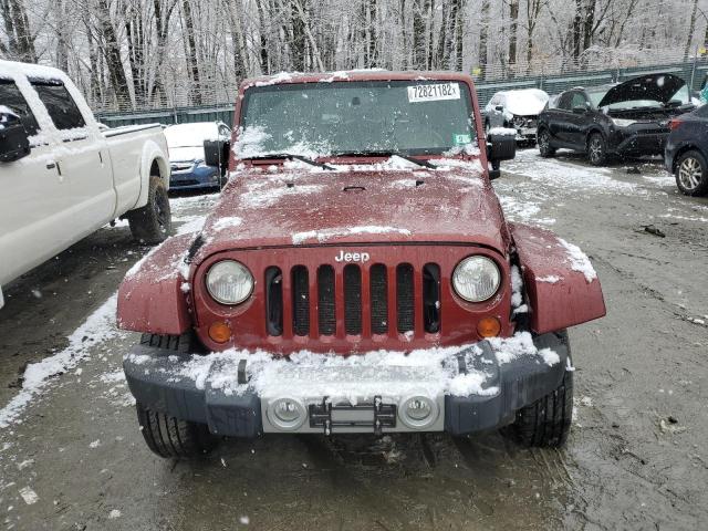 1J8FA54169L750000 - 2009 JEEP WRANGLER SAHARA BURGUNDY photo 5