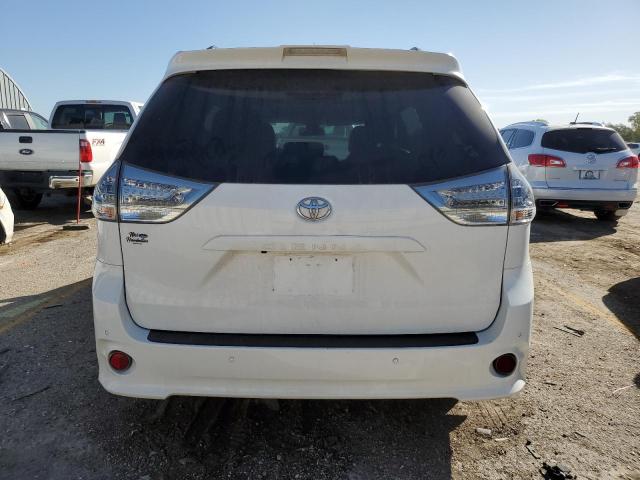 5TDXZ3DC8KS989529 - 2019 TOYOTA SIENNA SE WHITE photo 6