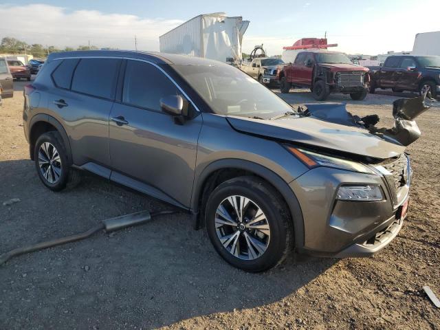 5N1AT3BA3MC796438 - 2021 NISSAN ROGUE SV GRAY photo 4