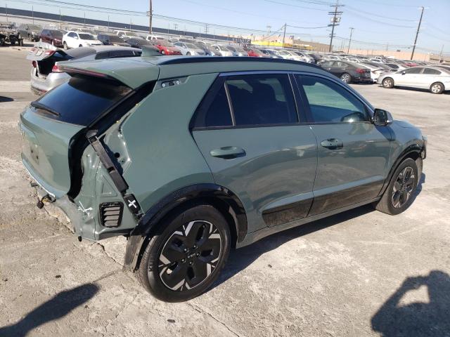 KNDCR3L18P5034645 - 2023 KIA NIRO WIND GREEN photo 3