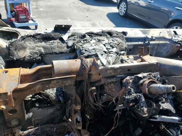 3C6URVJG4JE117564 - 2018 RAM PROMASTER 3500 HIGH Yanmış foto 9