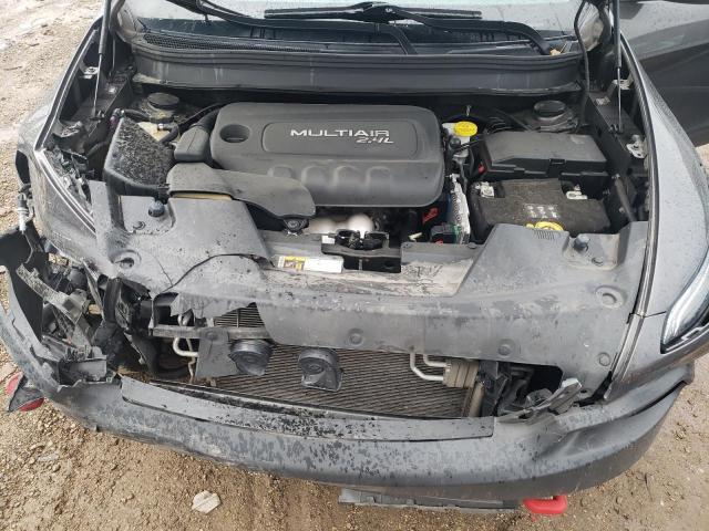 1C4PJMBB7JD559413 - 2018 JEEP CHEROKEE TRAILHAWK GRAY photo 11