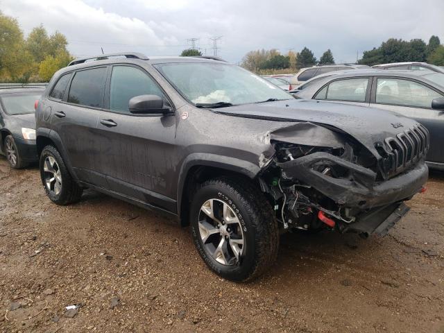 1C4PJMBB7JD559413 - 2018 JEEP CHEROKEE TRAILHAWK GRAY photo 4