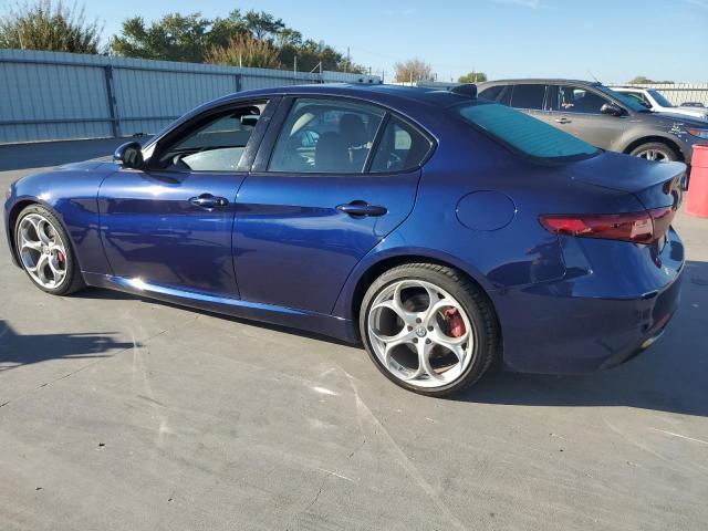 ZARFAMBN1K7602882 - 2019 ALFA ROMEO GIULIA TI BLUE photo 2