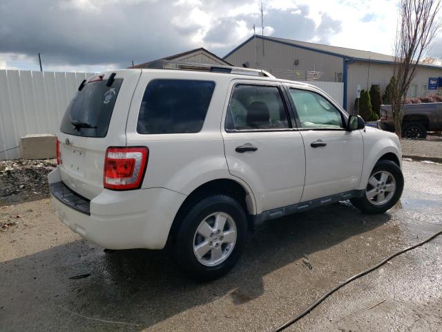 1FMCU0D73AKA30197 - 2010 FORD ESCAPE XLT WHITE photo 3