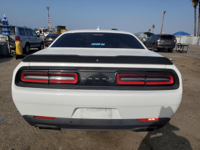 2C3CDZFJ2JH334344 - 2018 DODGE CHALLENGER R/T 392 WHITE photo 6