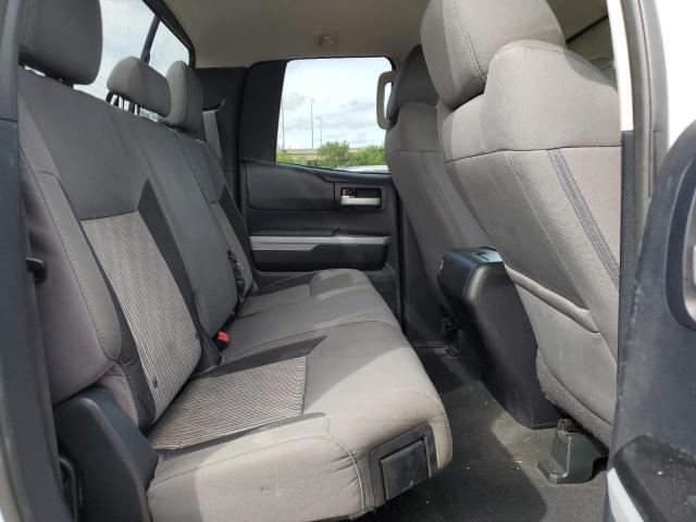 5TFRM5F11EX070775 - 2014 TOYOTA TUNDRA DOUBLE CAB SR/SR5 WHITE photo 10