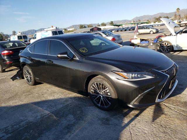 58ADA1C12NU013667 - 2022 LEXUS ES 300H BASE BLACK photo 4