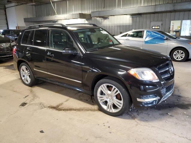 WDCGG8JB1DG137402 - 2013 MERCEDES-BENZ GLK 350 4MATIC BLACK photo 4