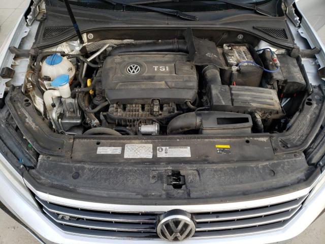 1VWDT7A33HC038162 - 2017 VOLKSWAGEN PASSAT R-LINE Gümüş foto 11