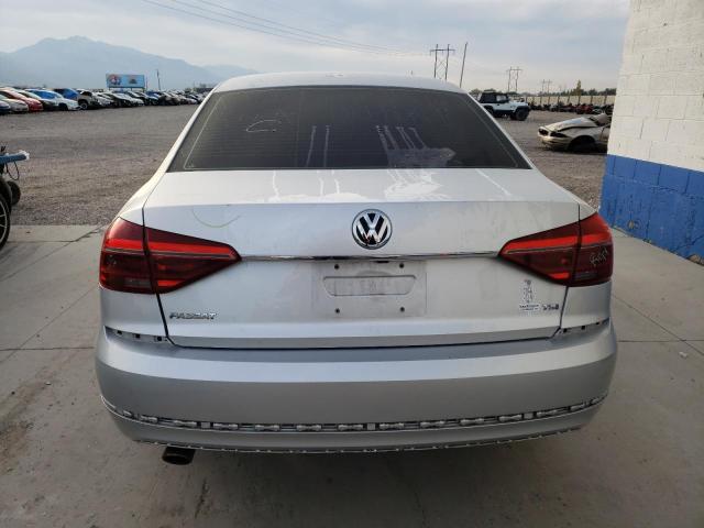1VWDT7A33HC038162 - 2017 VOLKSWAGEN PASSAT R-LINE Gümüş foto 6