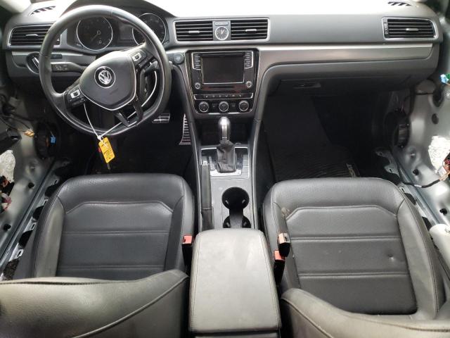 1VWDT7A33HC038162 - 2017 VOLKSWAGEN PASSAT R-LINE Gümüş foto 8