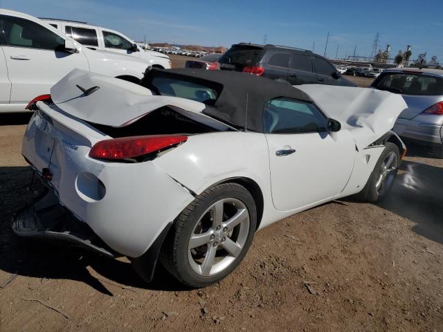 1G2MC35B88Y115175 - 2008 PONTIAC SOLSTICE WHITE photo 3